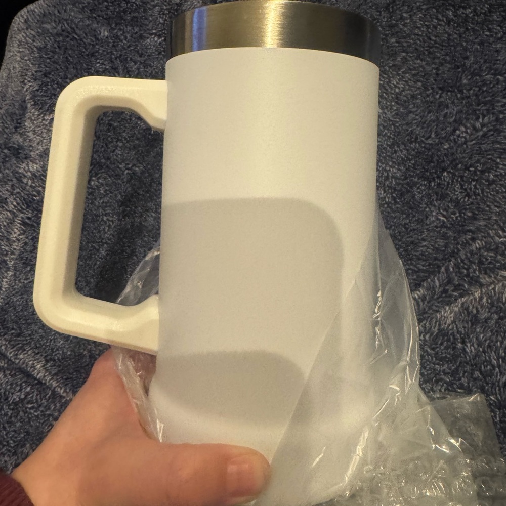 Frost Buddy Stein in Solid White